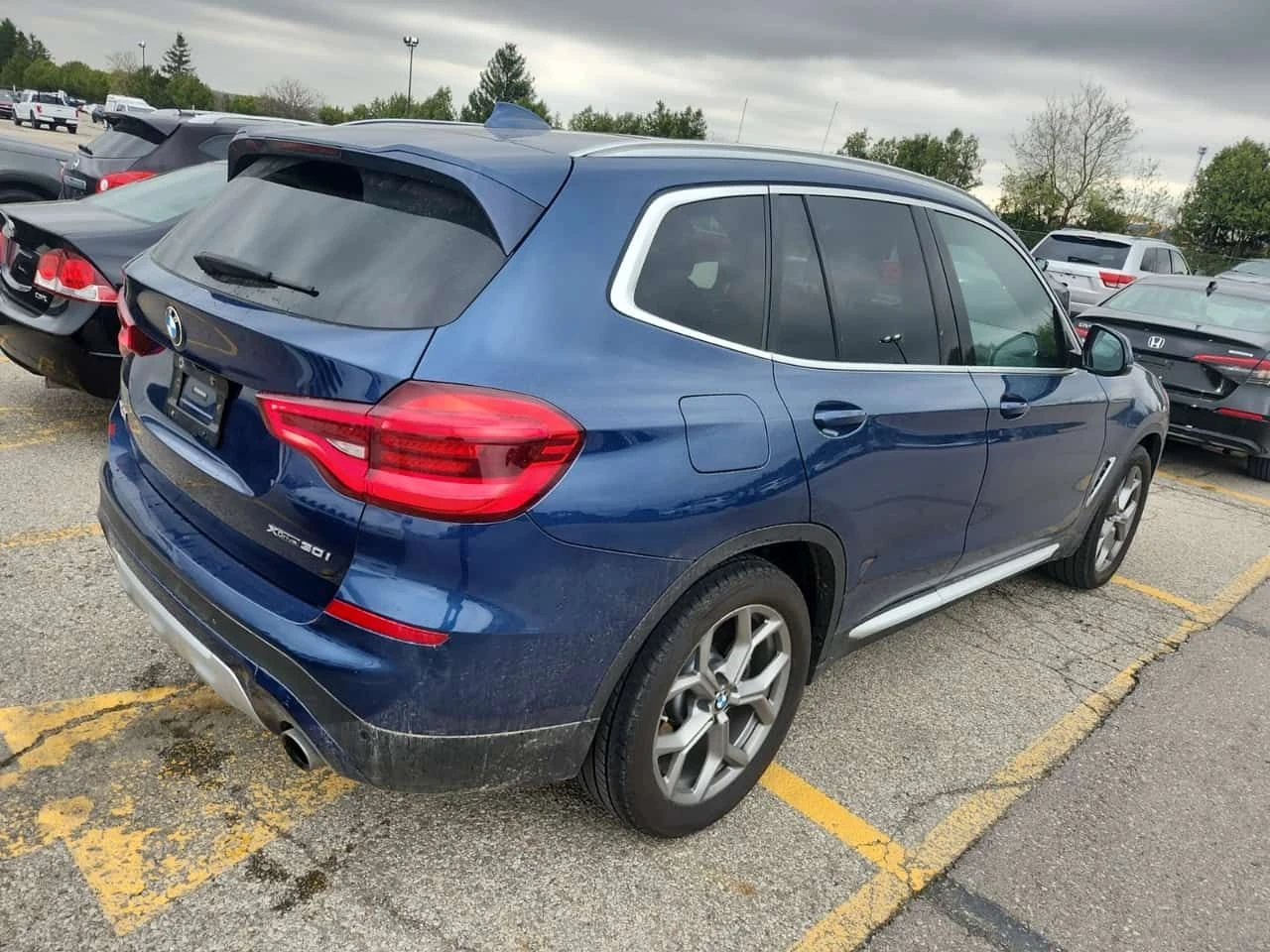 BMW X3 XDRIVE30i| ДИГИТАЛНО ТАБЛО| АМБИЕНТНО| ПАНОРАМА, снимка 3 - Автомобили и джипове - 54435713