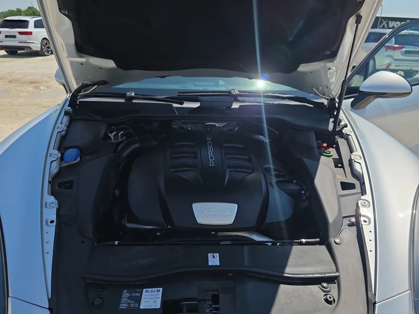 Porsche Cayenne 3.0D 245ps GTS, снимка 12 - Автомобили и джипове - 54847557