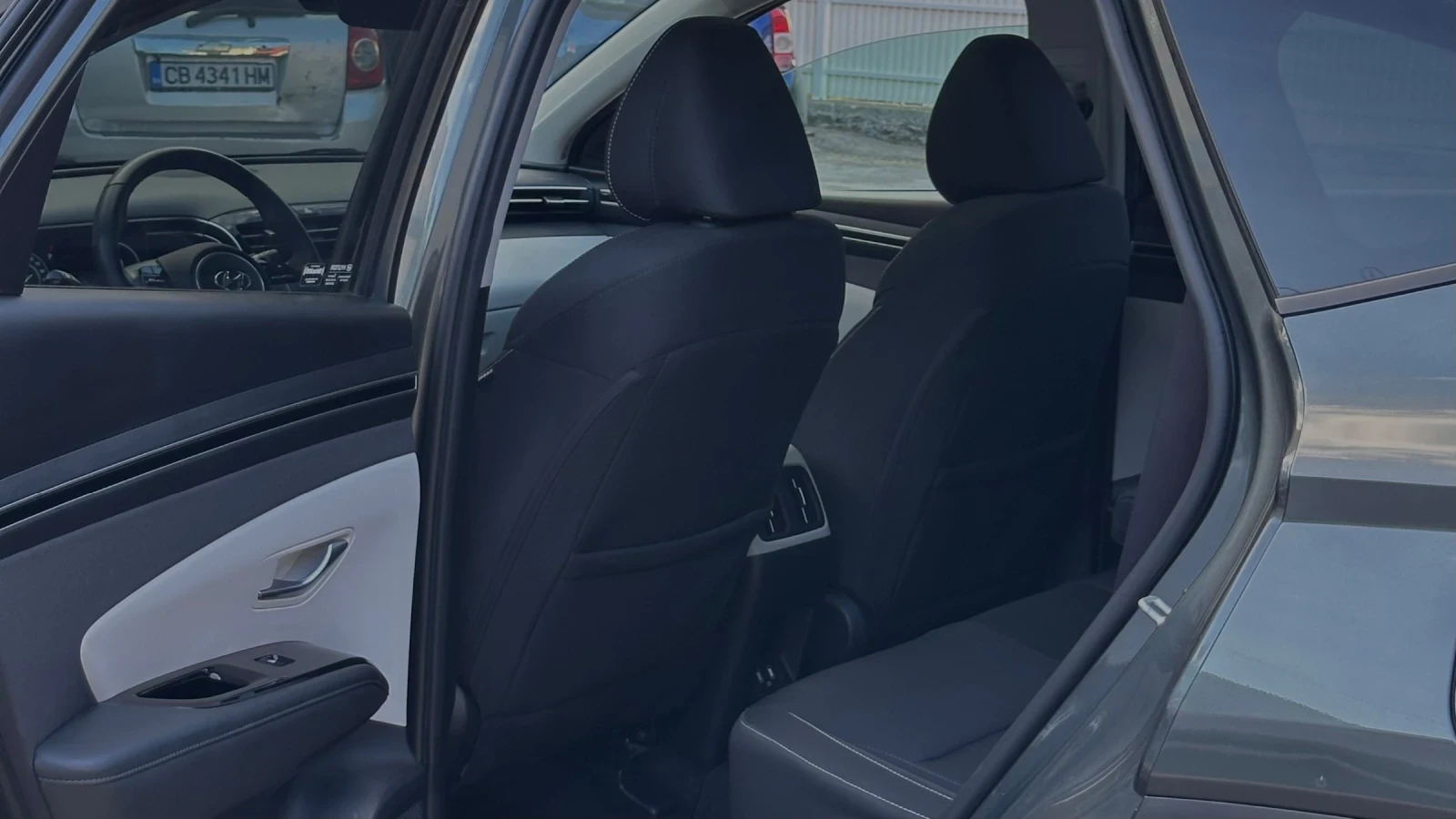 Hyundai Tucson 1.6 T-GDI HYBRID   AWD FULL LED , снимка 14 - Автомобили и джипове - 55345391
