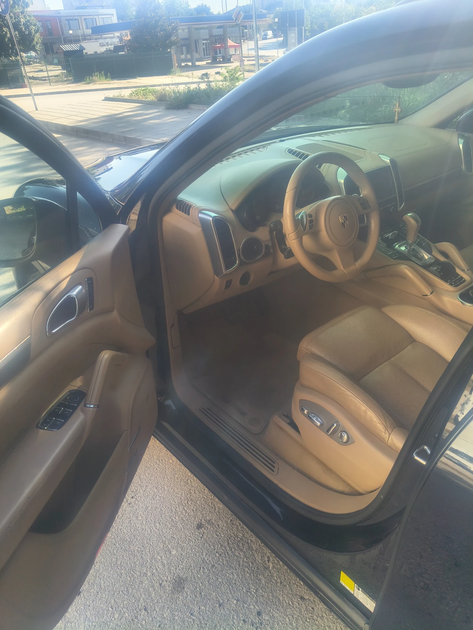 Porsche Cayenne, снимка 5 - Автомобили и джипове - 55675198
