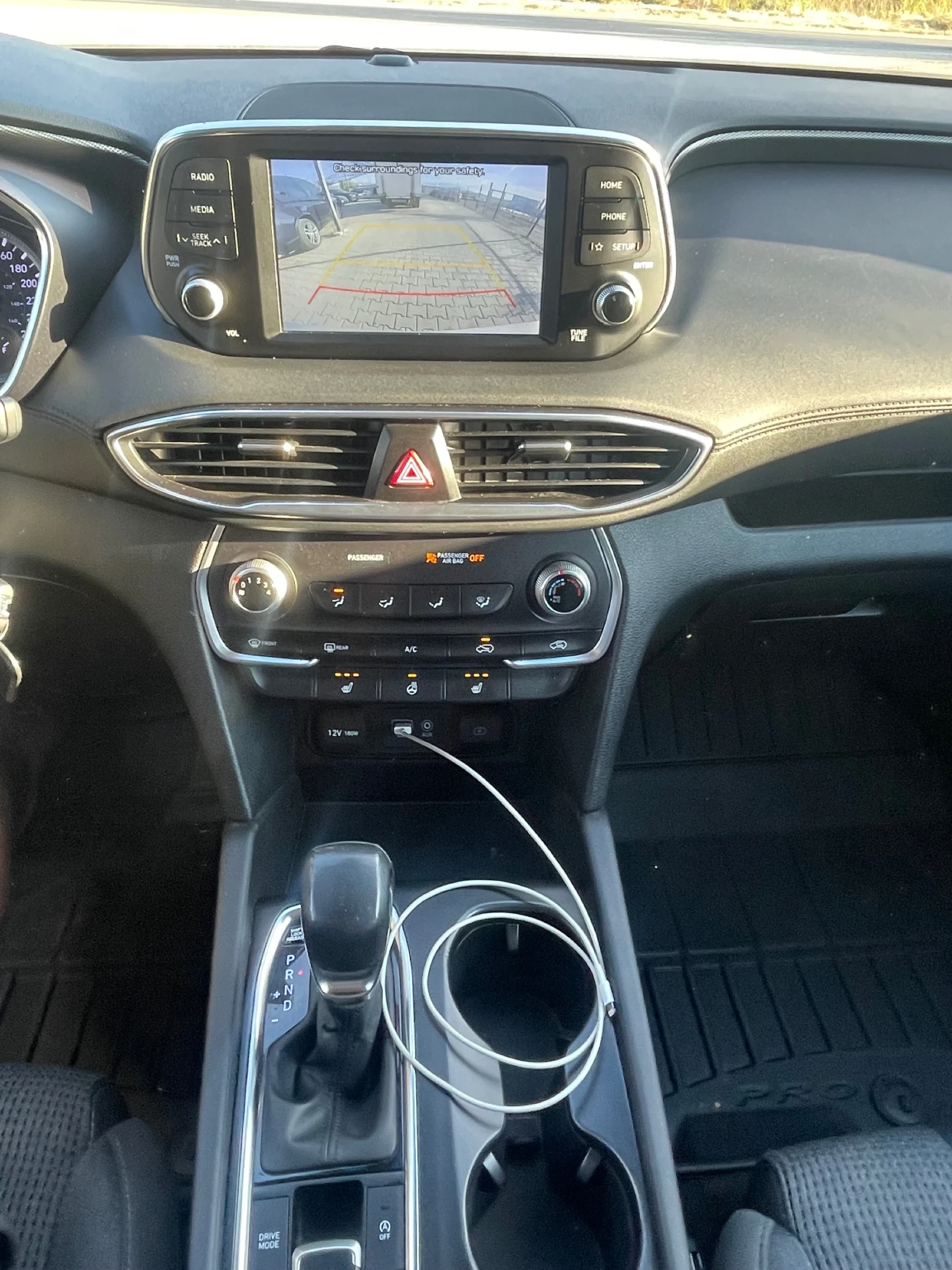 Hyundai Santa fe 2.4* AWD* CarPlay* , снимка 12 - Автомобили и джипове - 56205158