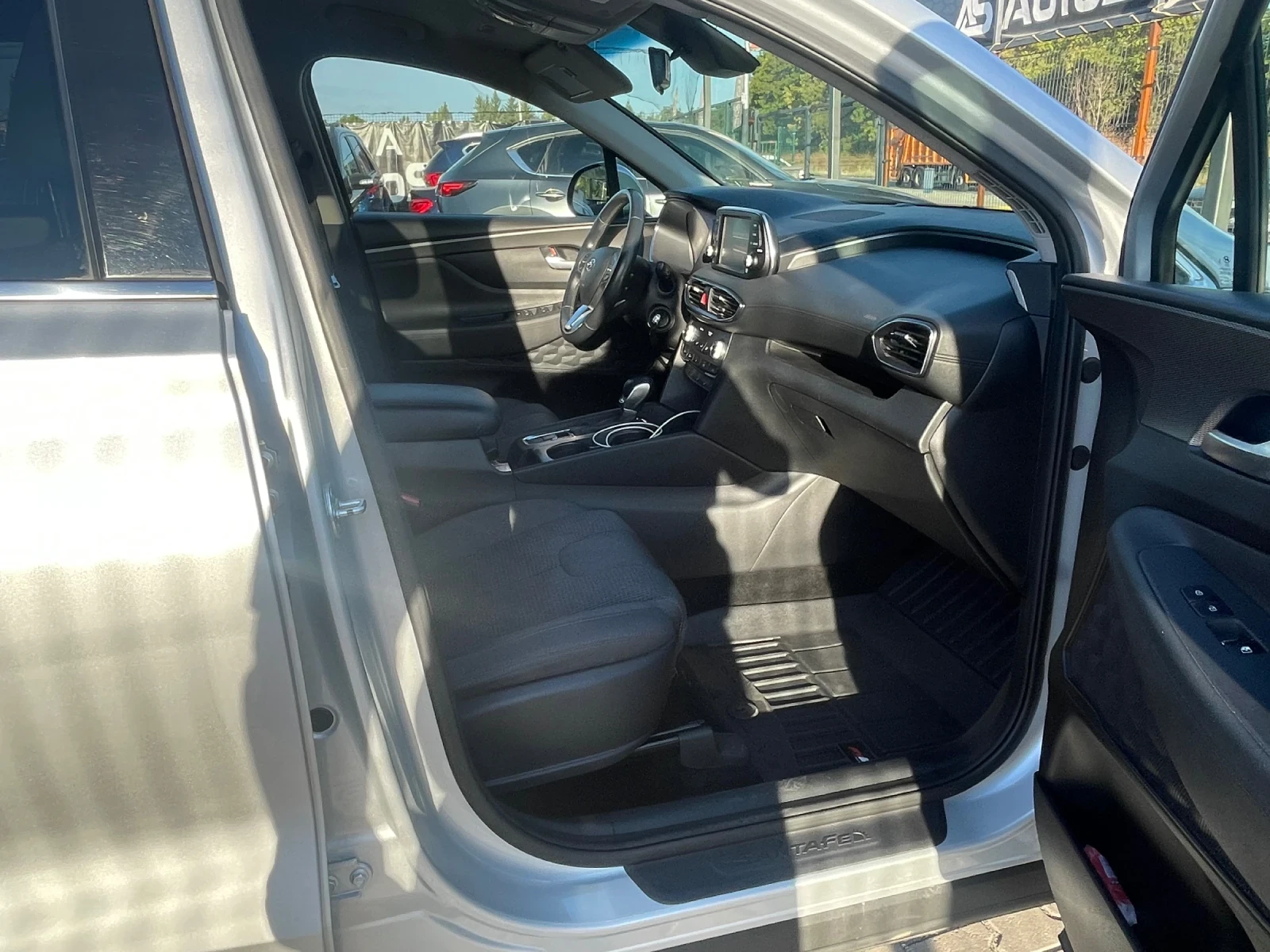 Hyundai Santa fe 2.4* AWD* CarPlay* , снимка 14 - Автомобили и джипове - 56205158