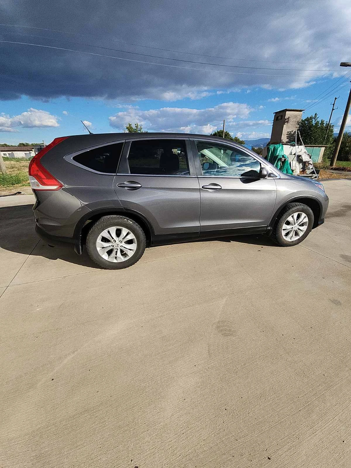 Honda Cr-v 2.4 i-VTEC, снимка 6 - Автомобили и джипове - 56248811