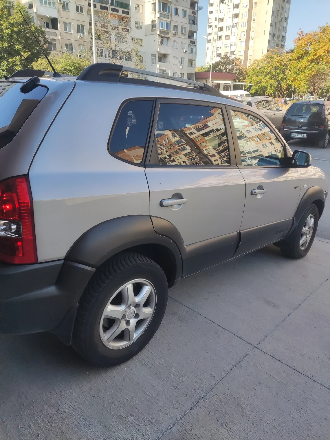 Hyundai Tucson CRDI, снимка 2 - Автомобили и джипове - 56597579