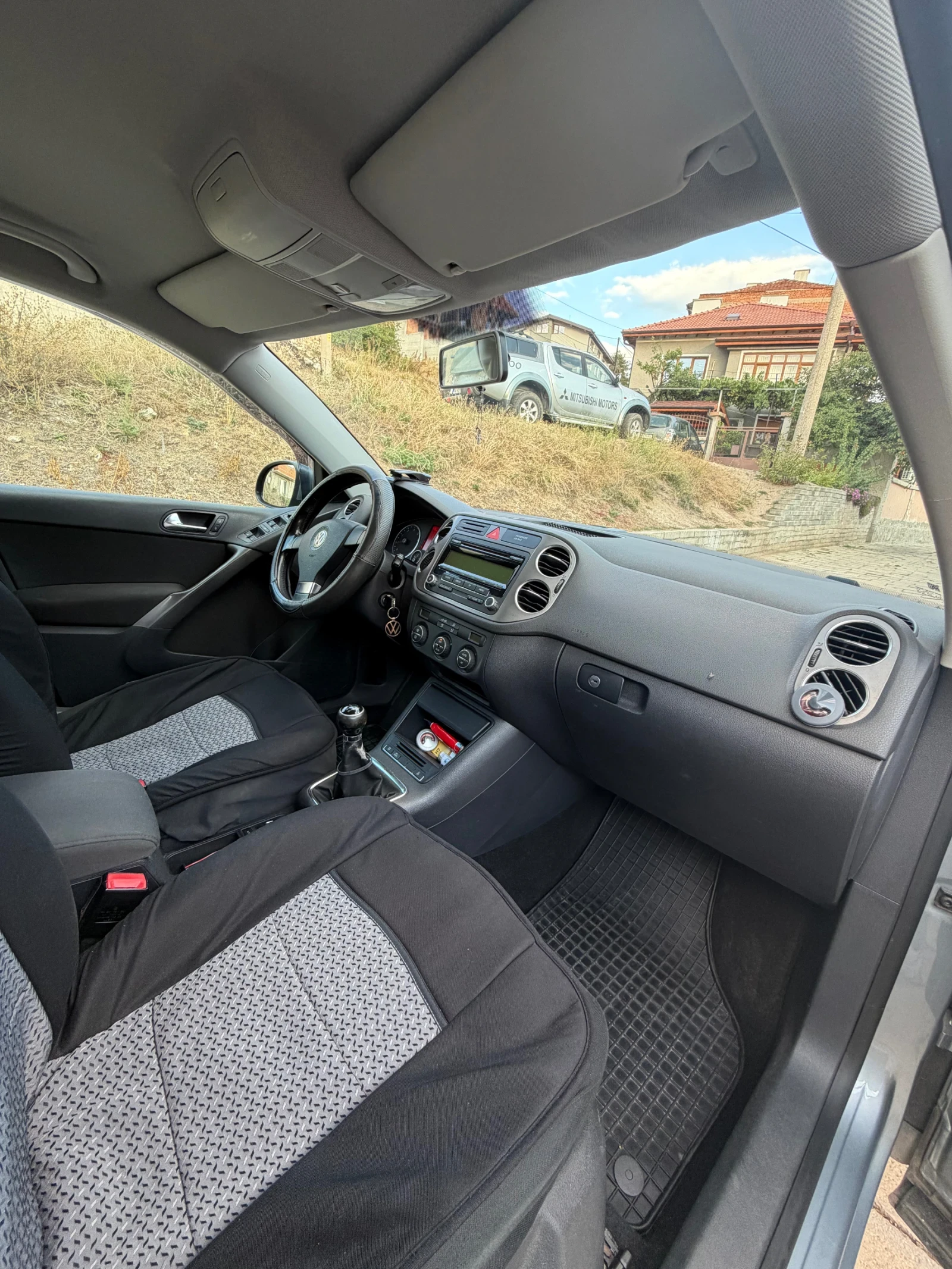 VW Tiguan 1.4Tsi, снимка 10 - Автомобили и джипове - 56629016