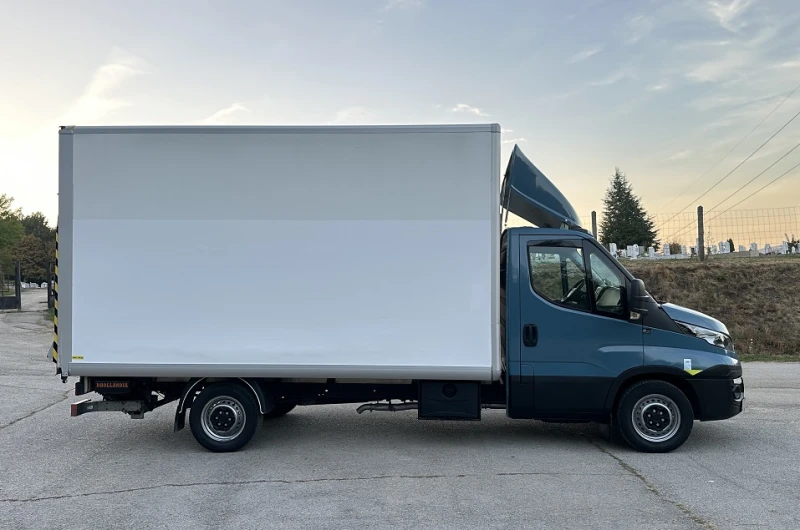 Iveco Daily 35S18* БОРД* КЛИМАТИК* EURO6, снимка 4 - Бусове и автобуси - 51827743