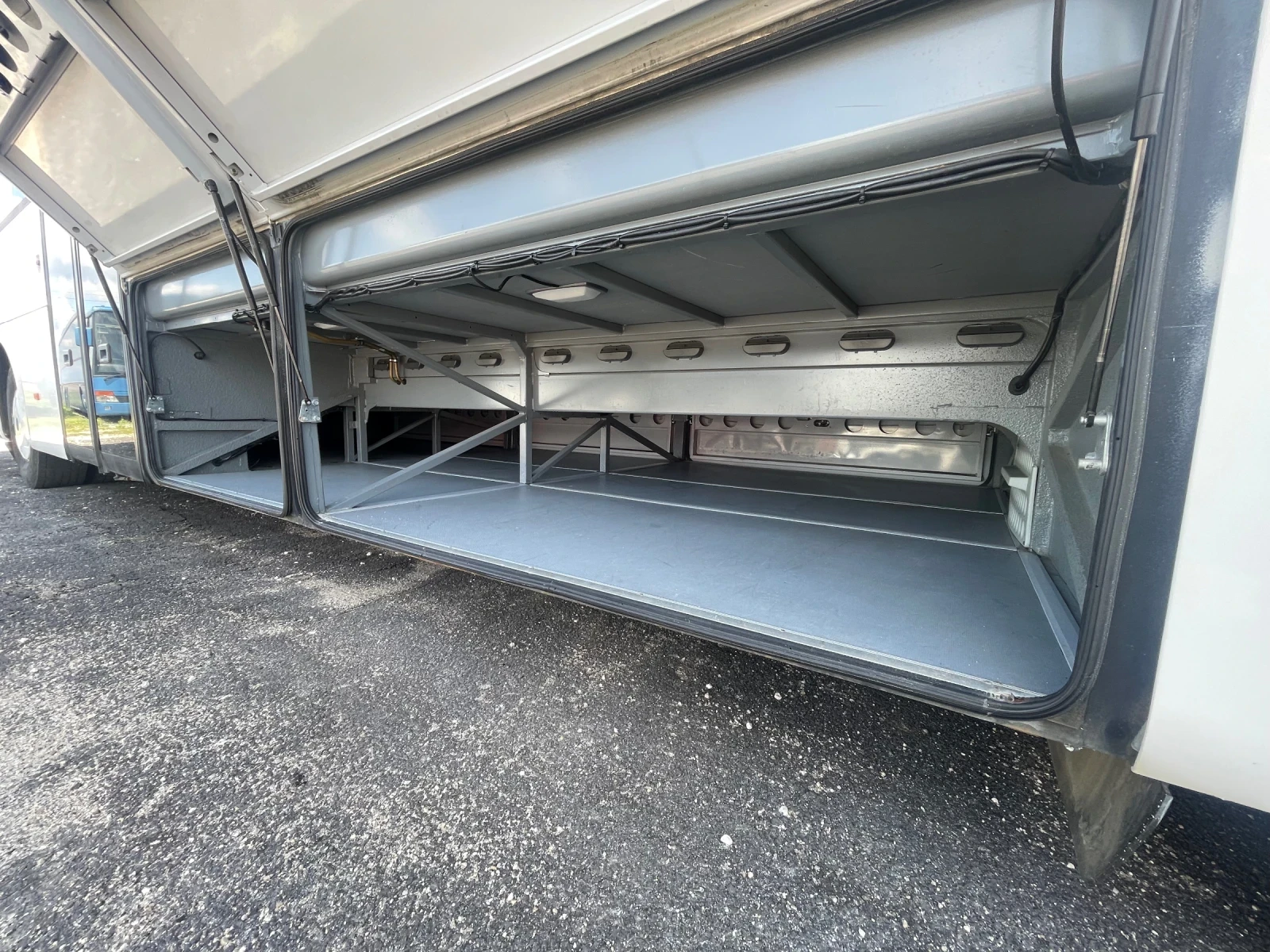 Mercedes-Benz Intouro 60  / | Mobile.bg   11