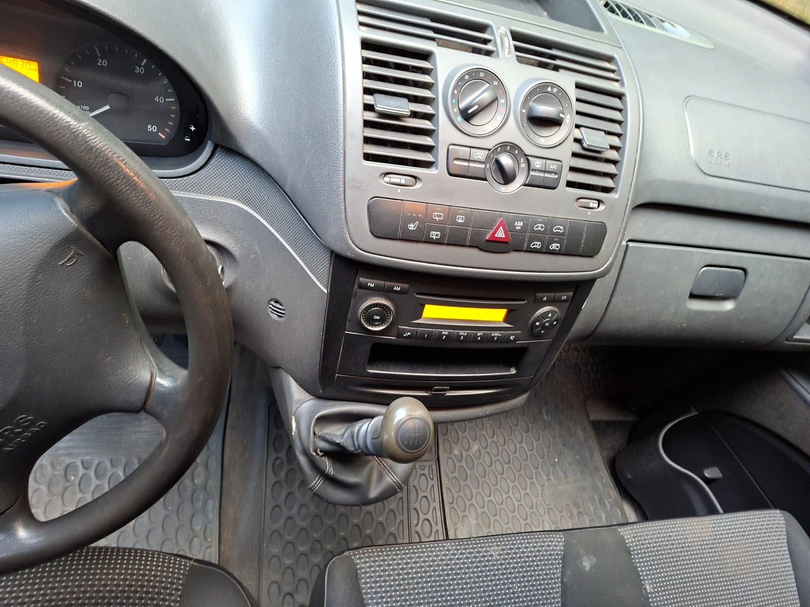 Mercedes-Benz Vito 113 Long, снимка 10 - Бусове и автобуси - 54823680