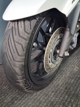 Honda Forza 300i ABS TCS FULL LED Keyless, снимка 15
