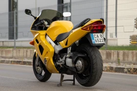 Обява за продажба на Honda Vfr ~4 100 лв. - изображение 4