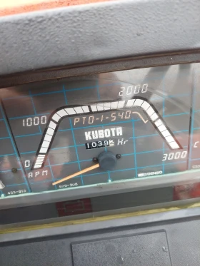 Трактор Kubota L1 225 Предно+ хидравличен волан, снимка 5
