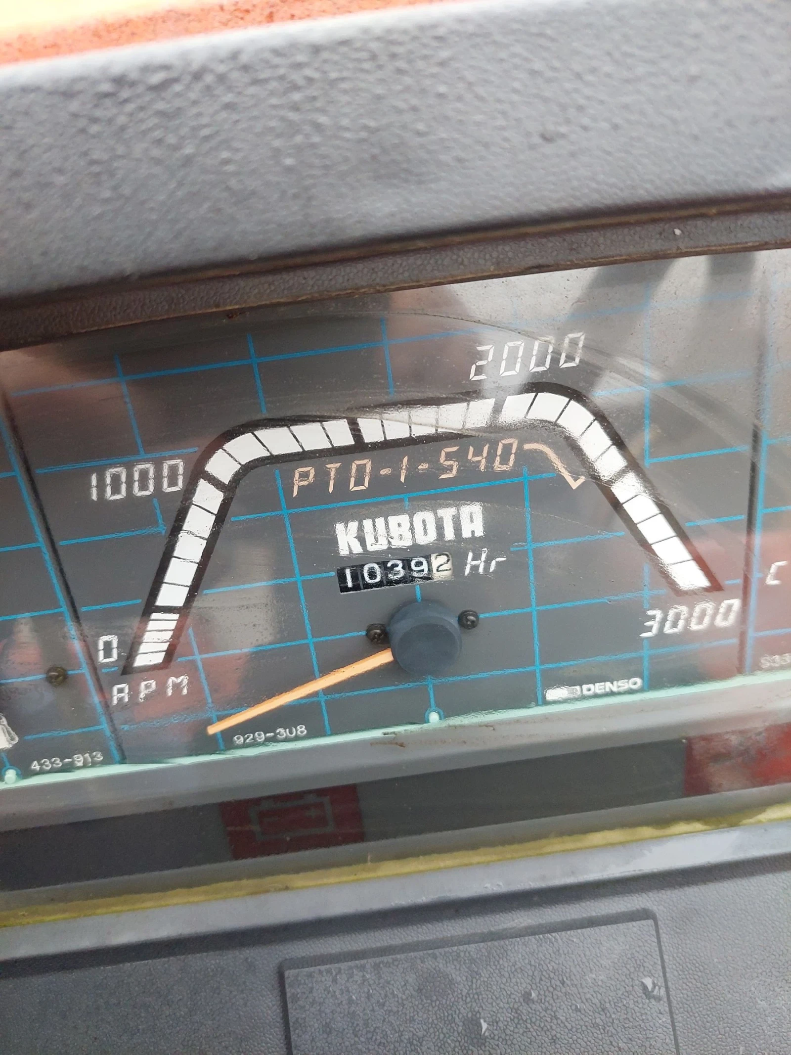 Трактор Kubota L1 225 Предно+ хидравличен волан - изображение 5