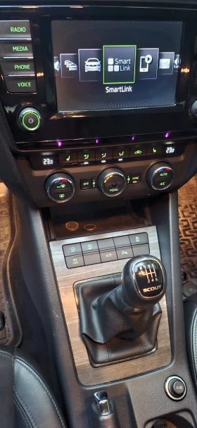 Skoda Octavia SCOUT 2.0 tdi 150к.с.117007км, снимка 8