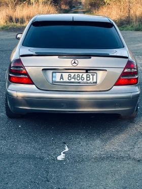 Mercedes-Benz E 220 W211, снимка 7