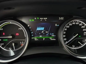 Toyota Camry 2.5 LE HYBRID, снимка 8