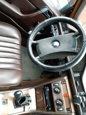Mercedes-Benz 124, снимка 8