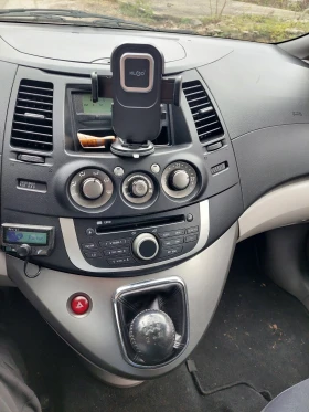 Mitsubishi Grandis, снимка 11 — Bazar.bg Mitsubishi Grandis, снимка 11