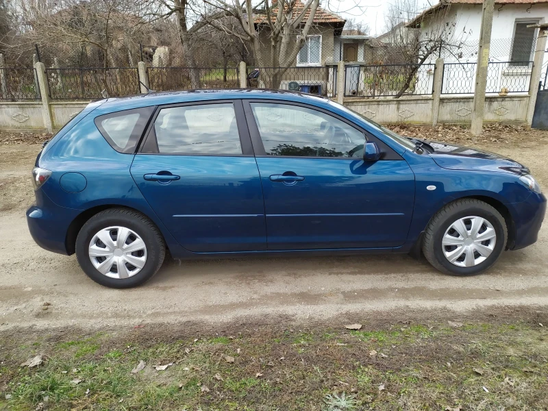 Mazda 3 1.6i feislif , снимка 4 - Автомобили и джипове - 48773222