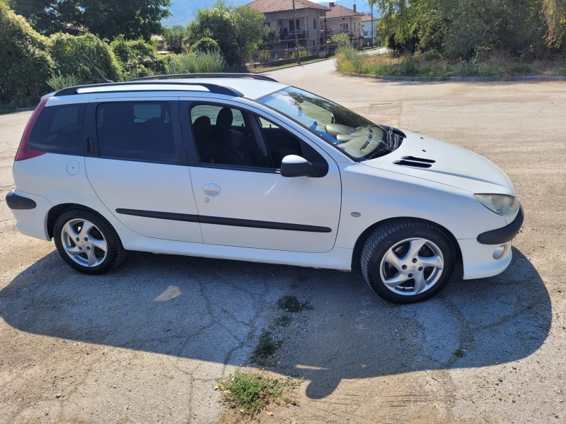 Peugeot 206, снимка 3 - Автомобили и джипове - 51655937