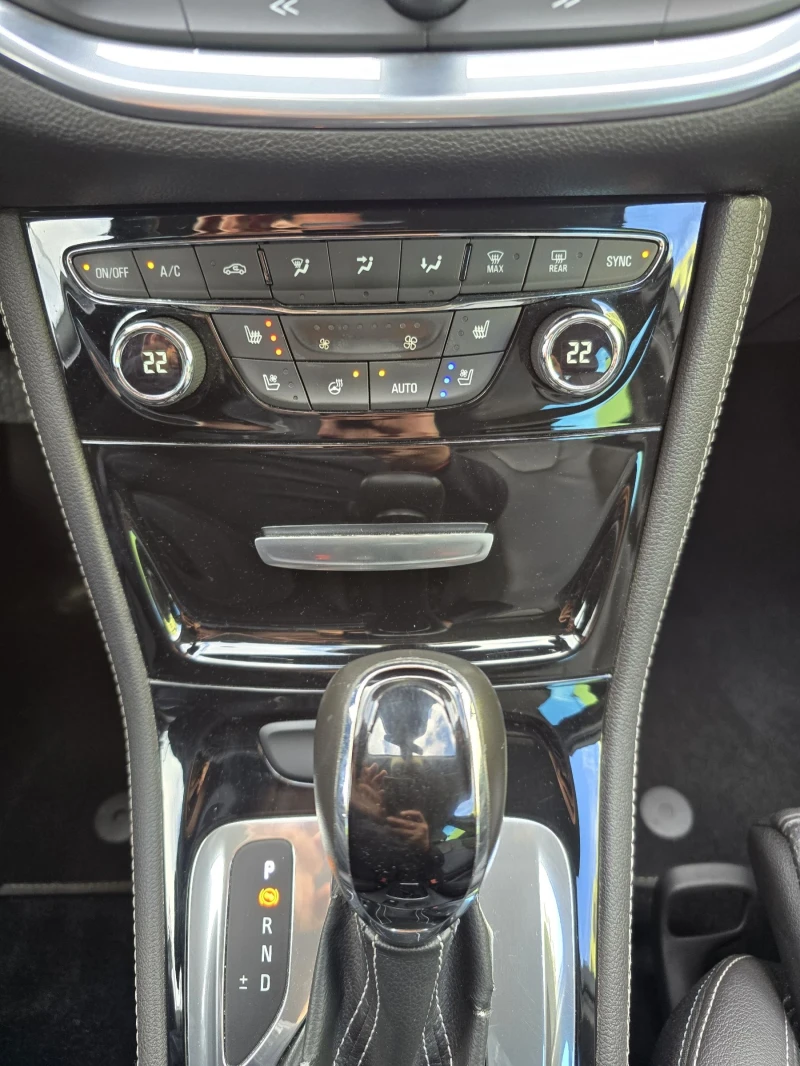 Opel Astra LUXURY/AUTO/FACE, снимка 15 - Автомобили и джипове - 51994172