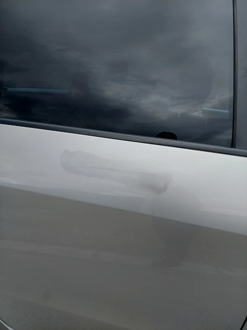 Mitsubishi Grandis, снимка 8 - Автомобили и джипове - 52561801