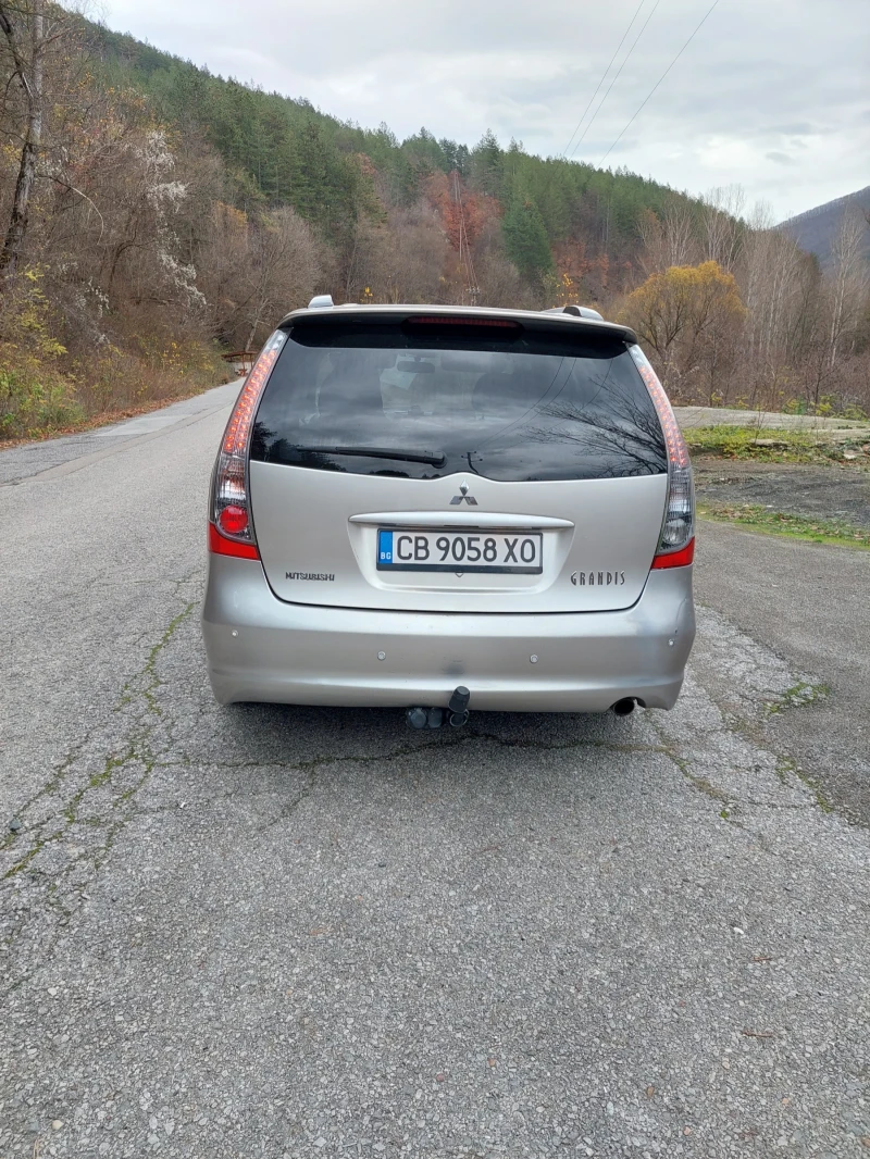 Mitsubishi Grandis, снимка 2 - Автомобили и джипове - 52561801