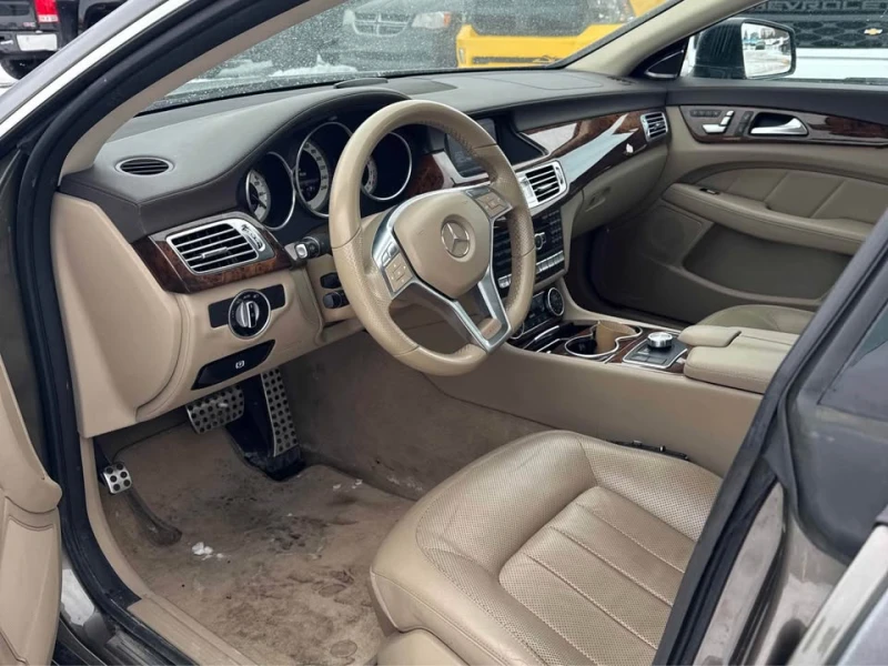 Mercedes-Benz CLS 550 2КЛЮЧА* ПОДГРЕВ* NAVI* PANO* , снимка 10 - Автомобили и джипове - 53488777