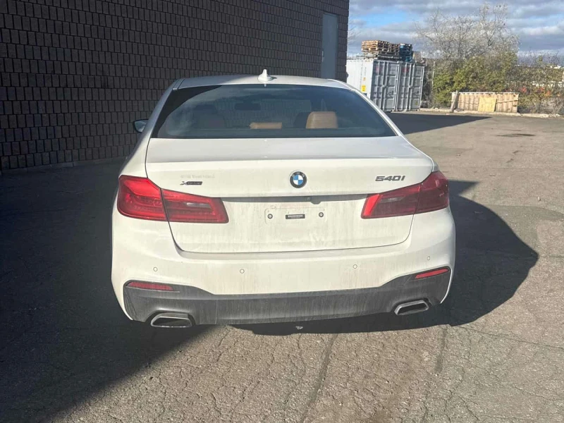 BMW 540 i xDrive * CARFAX * ПАНОРАМА* ПОДГРЕВИ, снимка 5 - Автомобили и джипове - 53541455