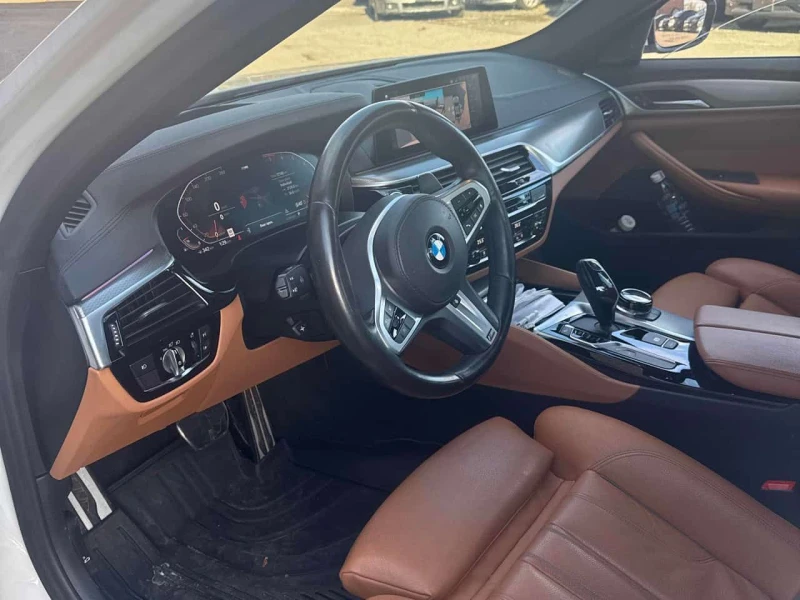 BMW 540 i xDrive * CARFAX * ПАНОРАМА* ПОДГРЕВИ, снимка 7 - Автомобили и джипове - 53541455