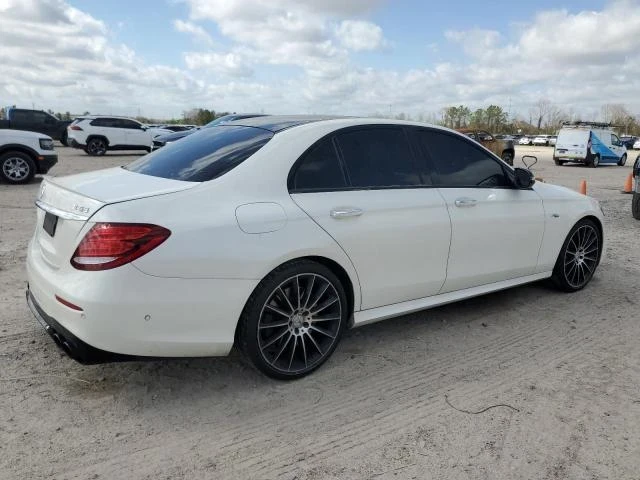 Mercedes-Benz E 53 AMG  - изображение 2