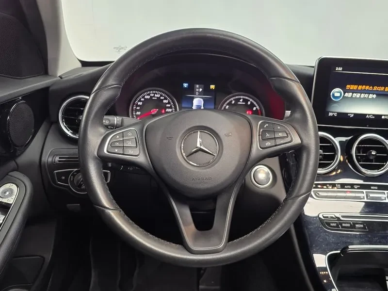 Mercedes-Benz C 200 САМО 30% АВАНС, снимка 13 - Автомобили и джипове - 55947059