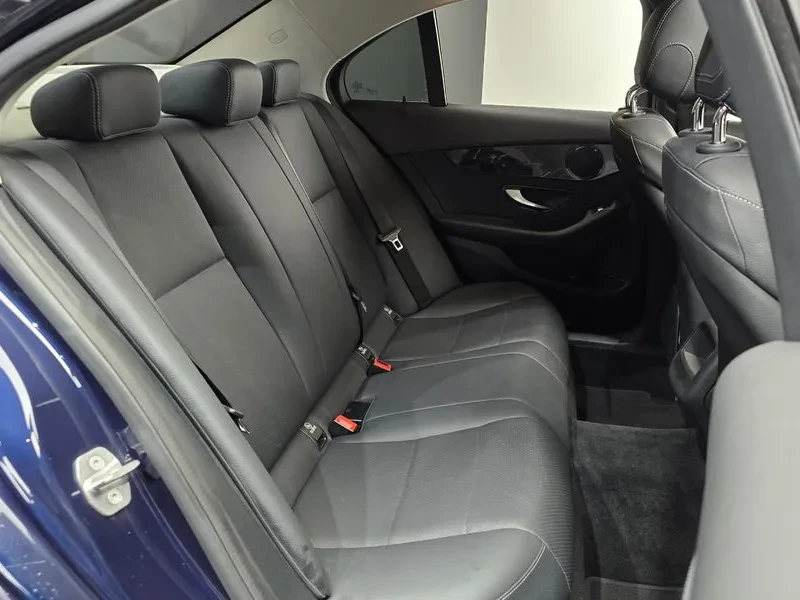 Mercedes-Benz C 200 САМО 30% АВАНС, снимка 11 - Автомобили и джипове - 55947059
