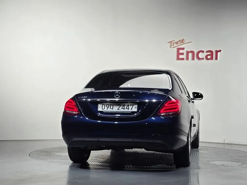 Mercedes-Benz C 200 САМО 30% АВАНС, снимка 4 - Автомобили и джипове - 55947059