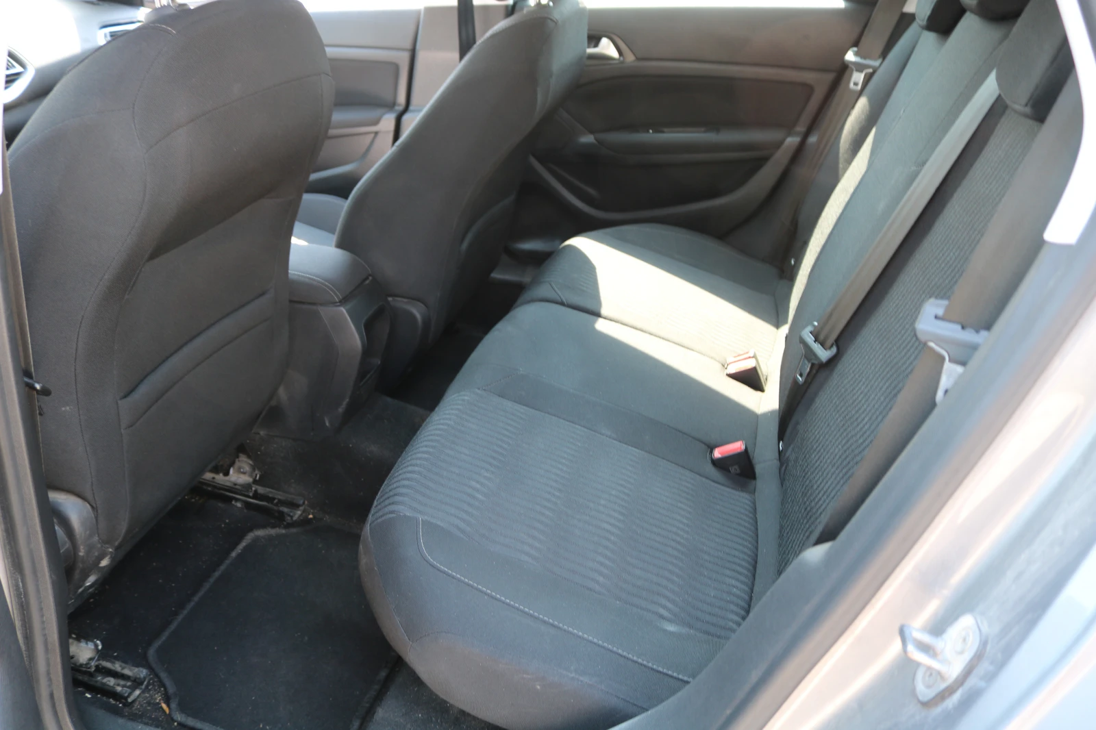 Peugeot 308 1.6 HDI | Mobile.bg — изображение 11