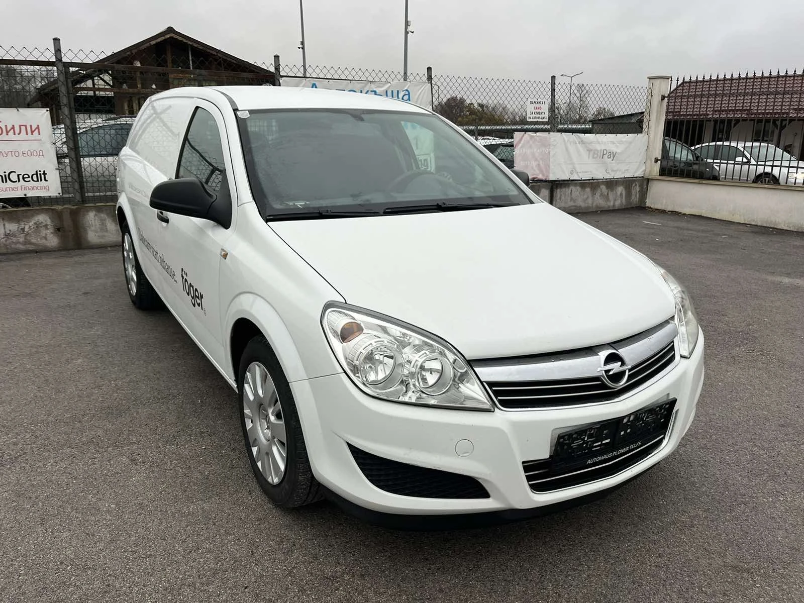 Opel Astra 1.7TDI 110кс EURO 5F 6 СКОРОСТИ КЛИМАТРОНИК  - изображение 3