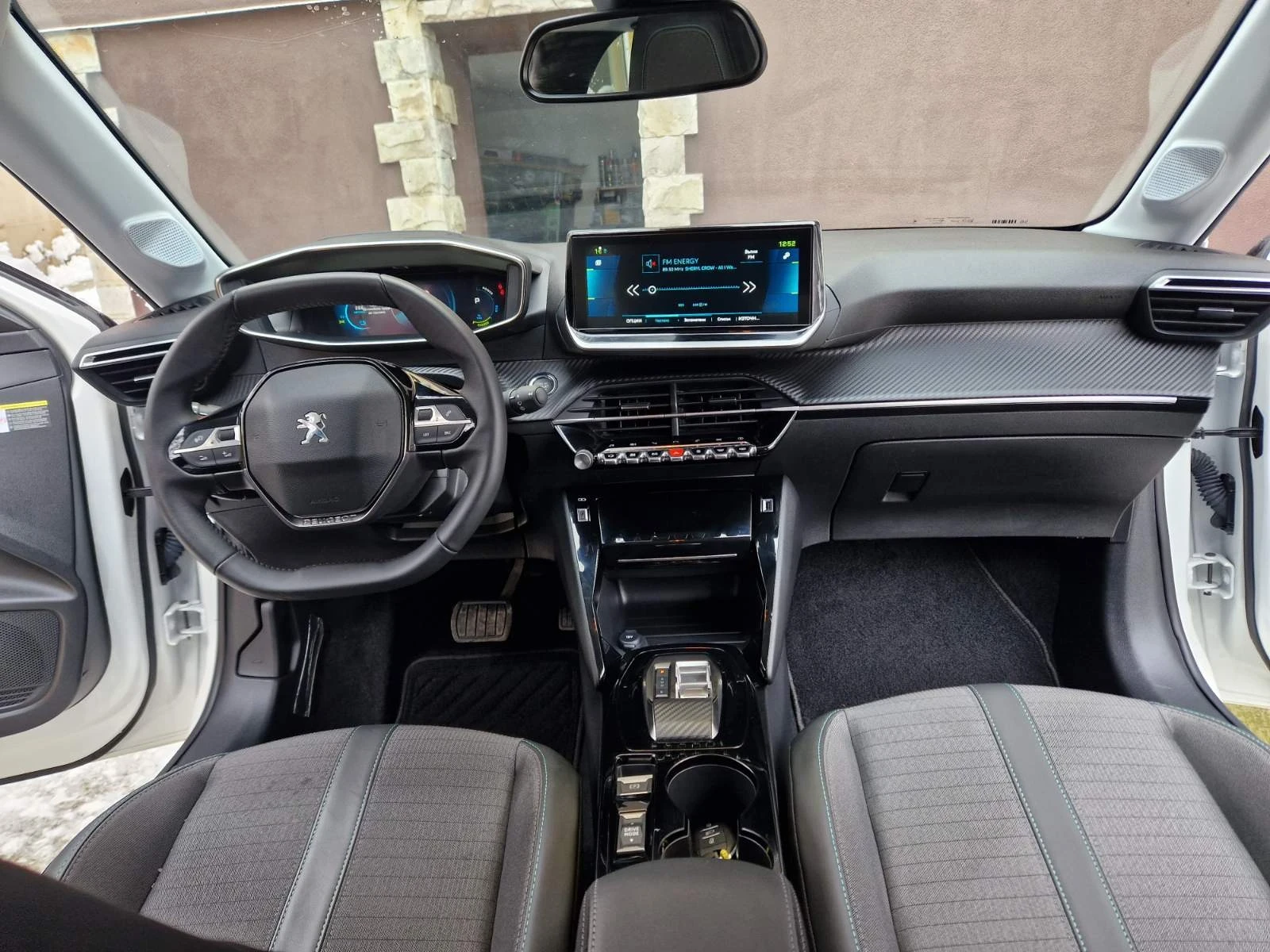 Peugeot 208   | Mobile.bg   13