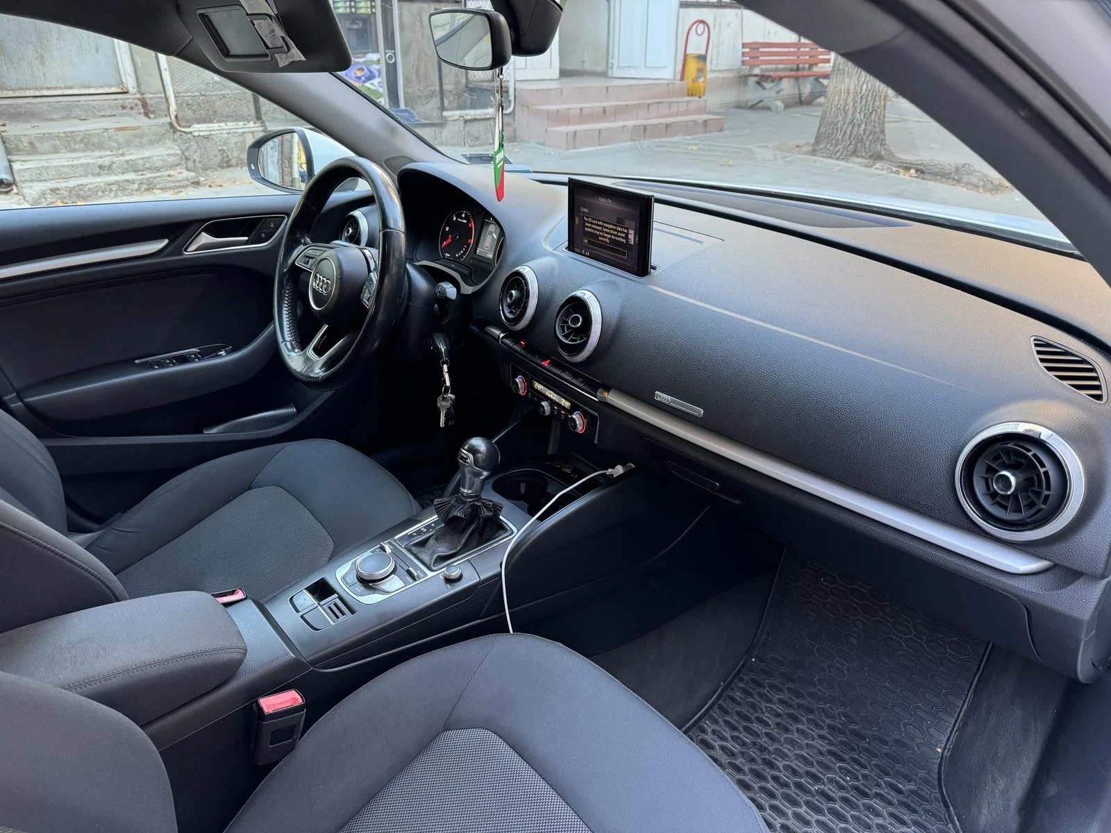 Audi A3  - изображение 9