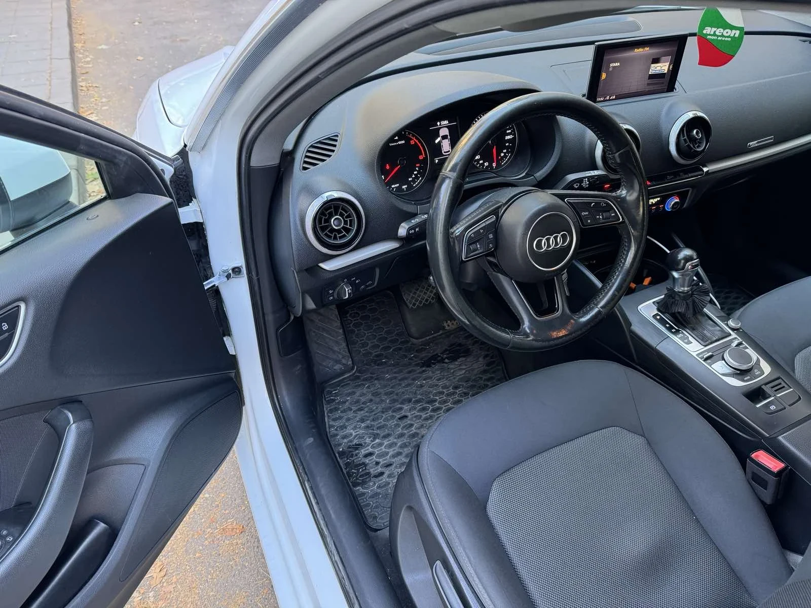 Audi A3  - изображение 7