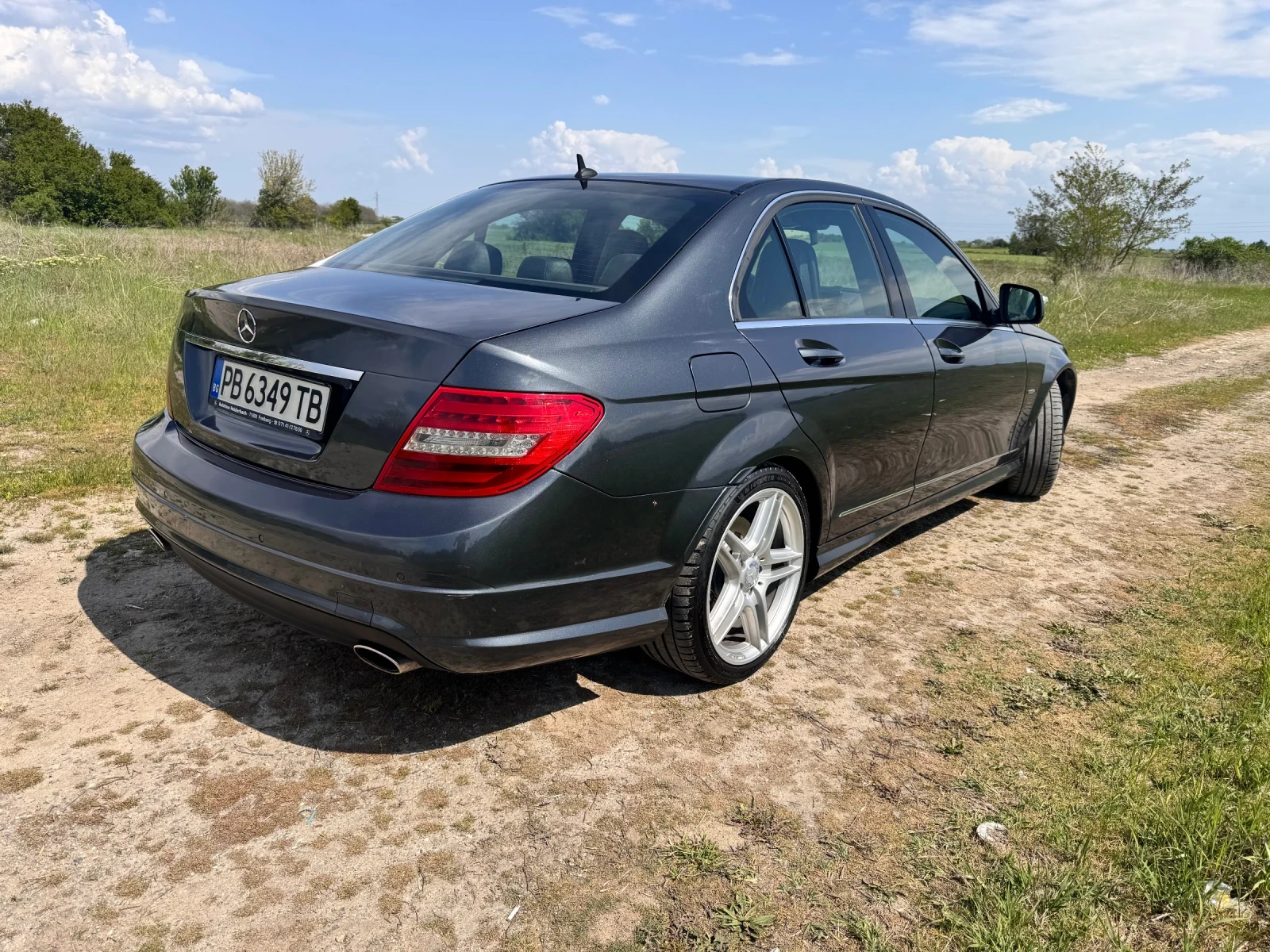 Mercedes-Benz C 320  - изображение 2