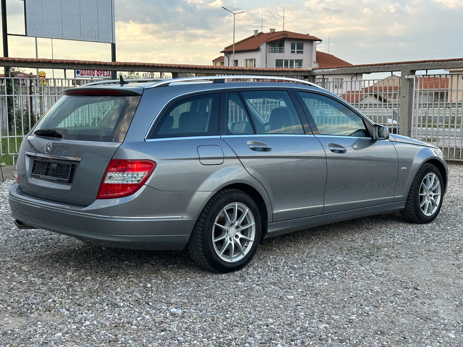 Mercedes-Benz C 220 CDI AVANTGARDE, ПАНОРАМА, HARMAN KARDON - изображение 5