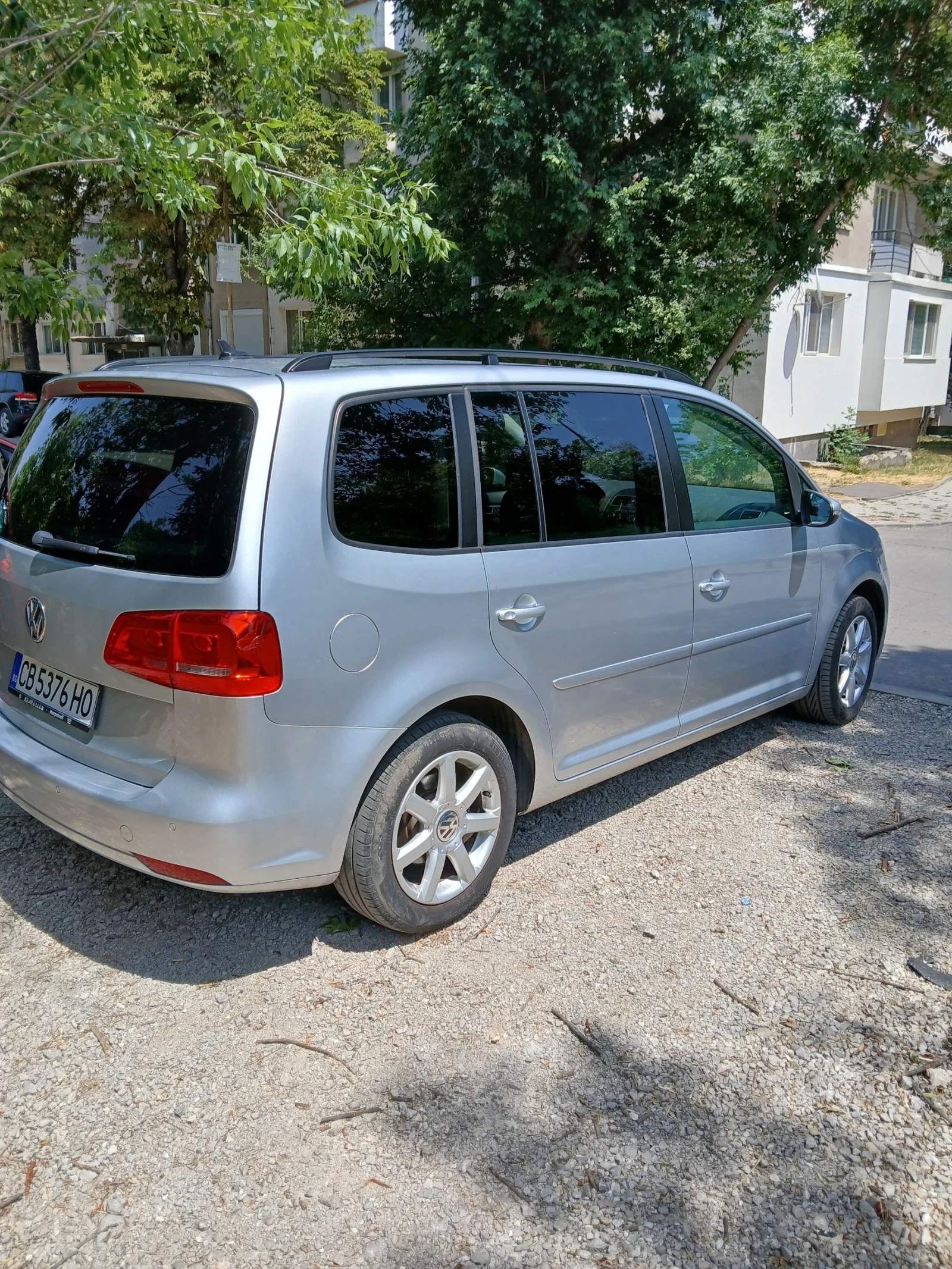 VW Touran 1.6 TDI Klima, Avtopilot, Podgrev - изображение 5