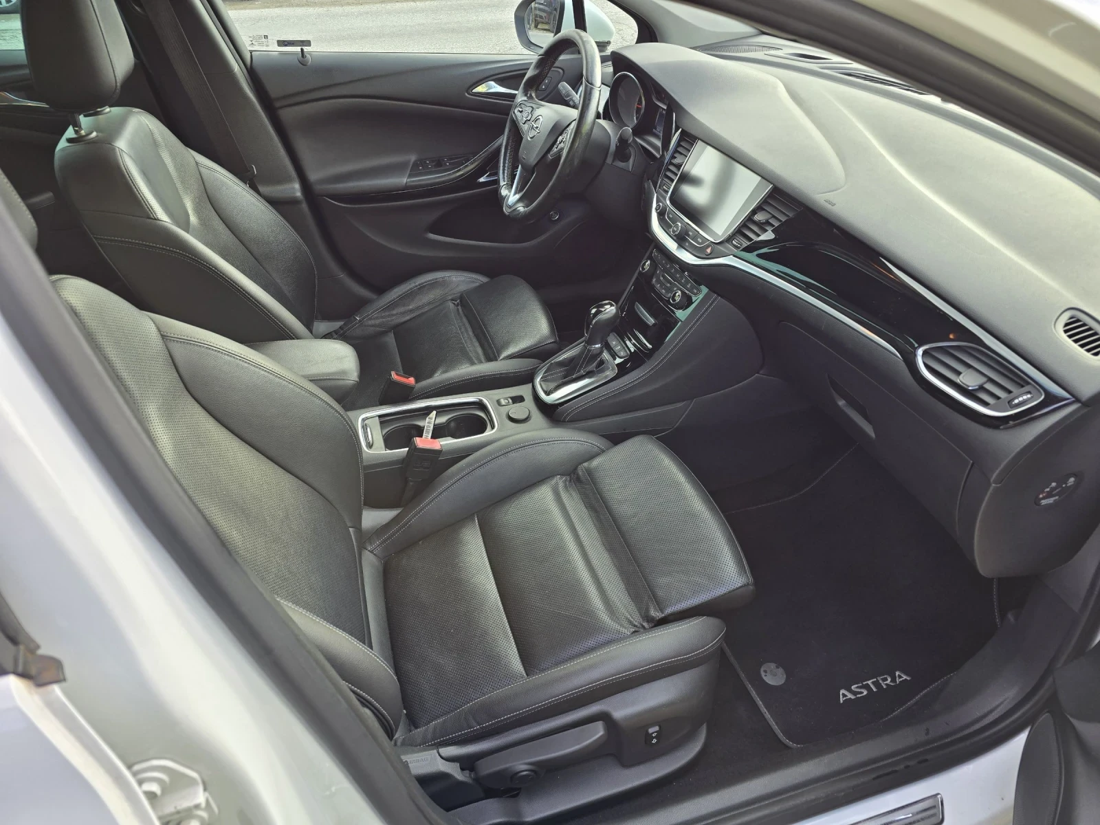 Opel Astra LUXURY/AUTO/FACE | Mobile.bg — изображение 11