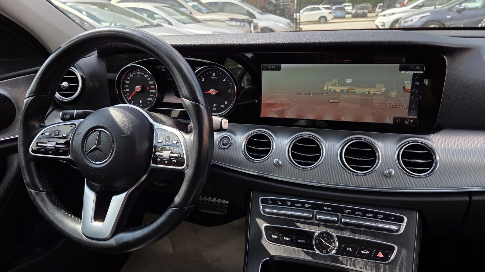 Mercedes-Benz E 220 12.2018/9G /194/Ambient | Mobile.bg   14