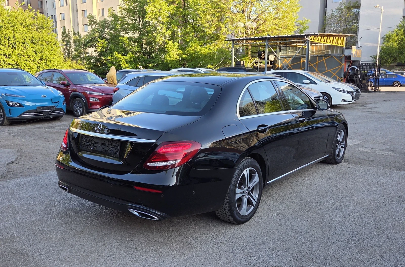 Mercedes-Benz E 220 12.2018/9G /194коня/Ambient - изображение 3
