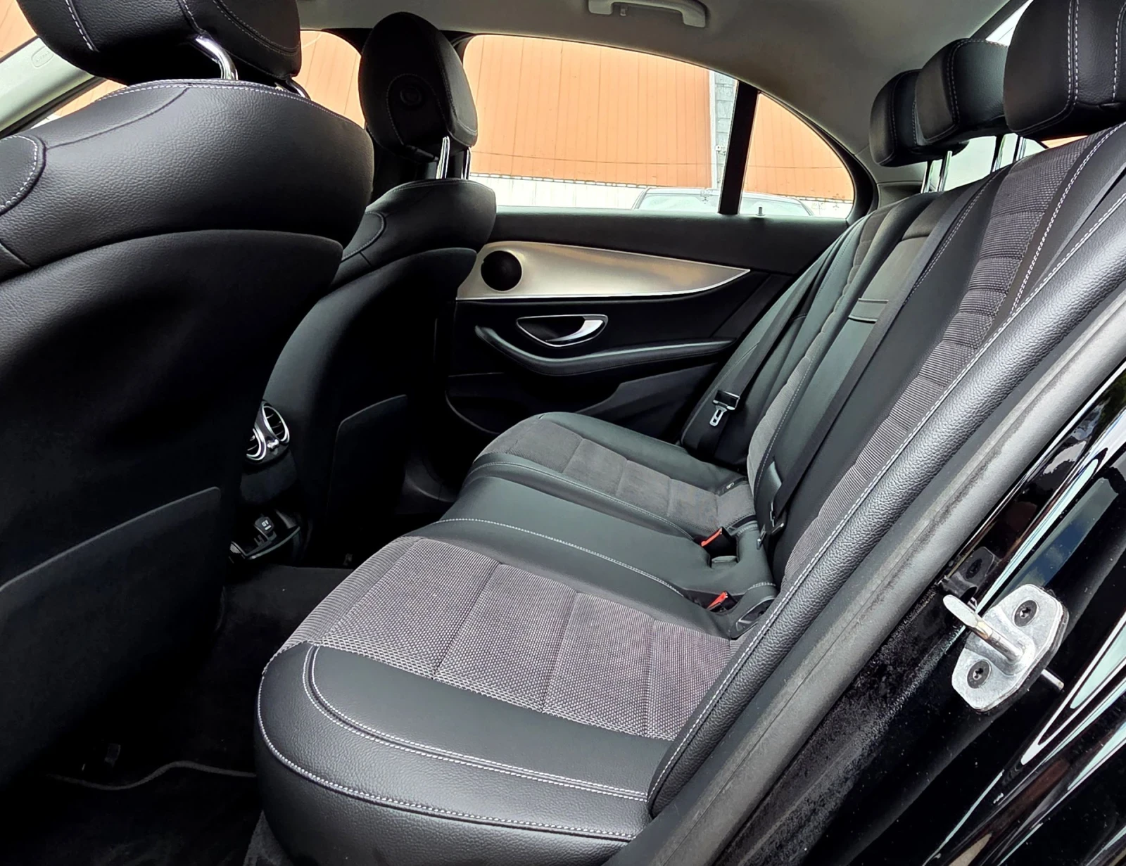 Mercedes-Benz E 220 12.2018/9G /194/Ambient | Mobile.bg   11