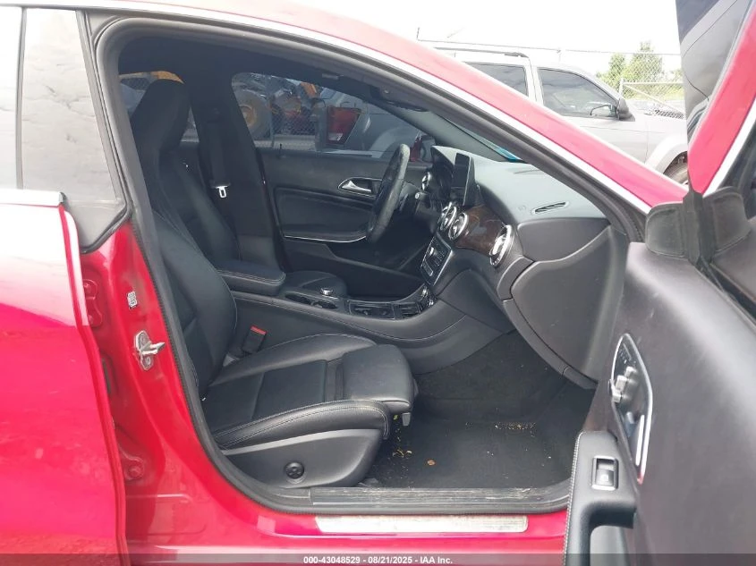 Mercedes-Benz CLA 250 2.0L I-4 DI, DOHC, VVT, TURBO, 208HP All Wheel - изображение 10