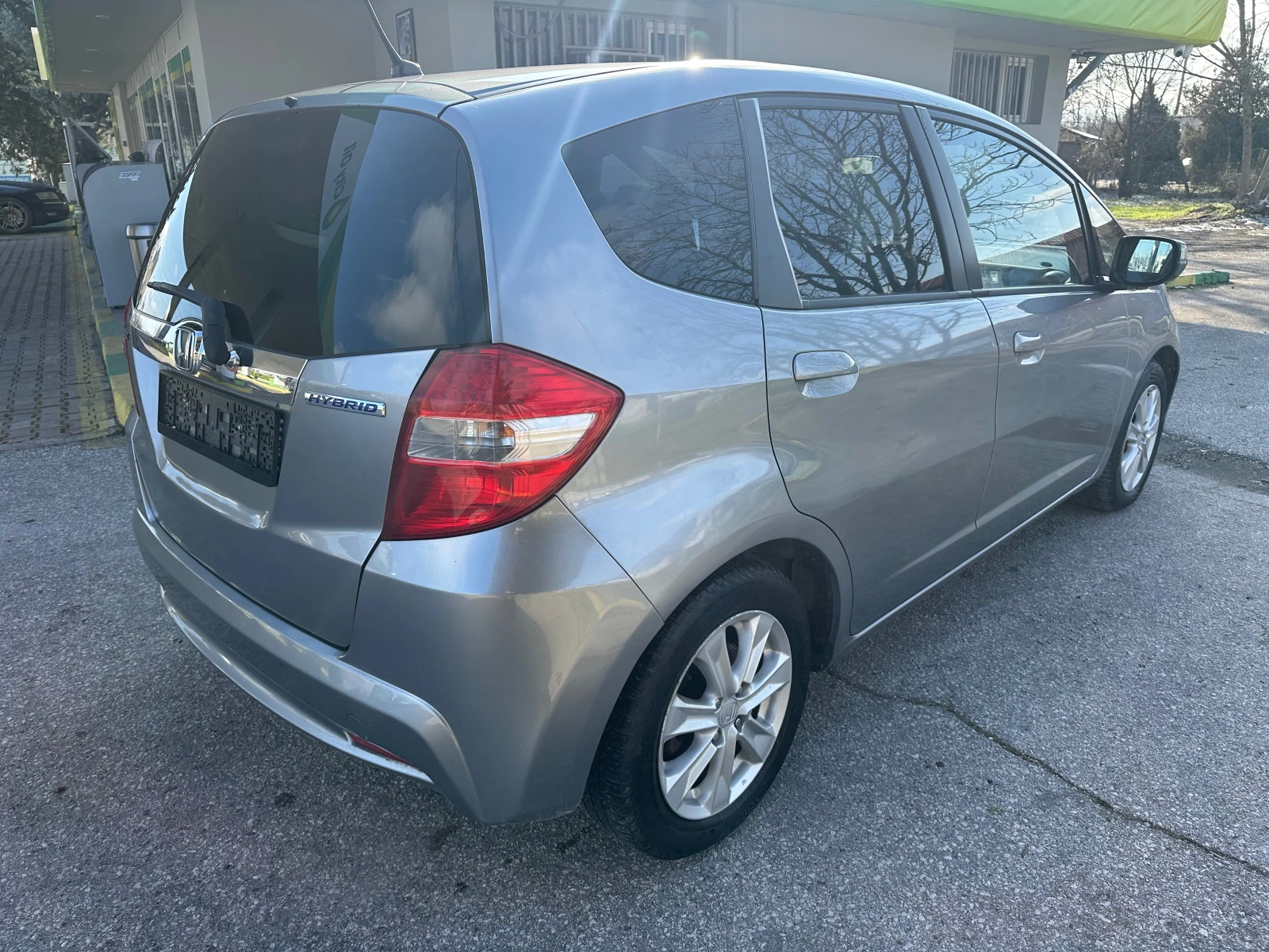Honda Jazz 1.3i Hybrid с ГАРАНЦИЯ - изображение 5