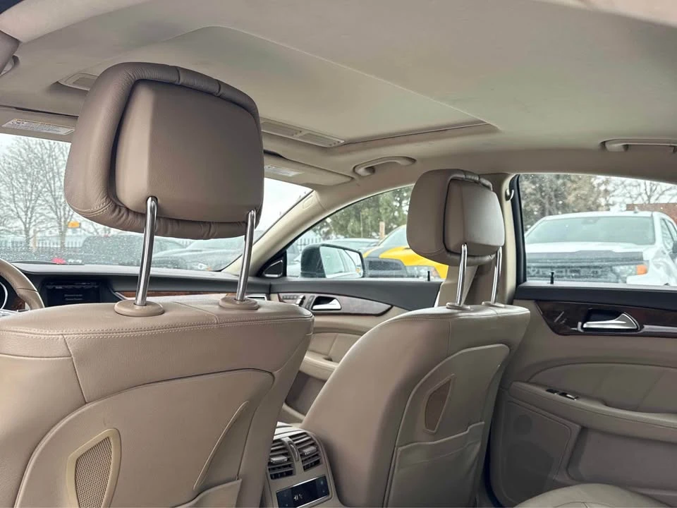 Mercedes-Benz CLS 550 2КЛЮЧА* ПОДГРЕВ* NAVI* PANO*  - изображение 5