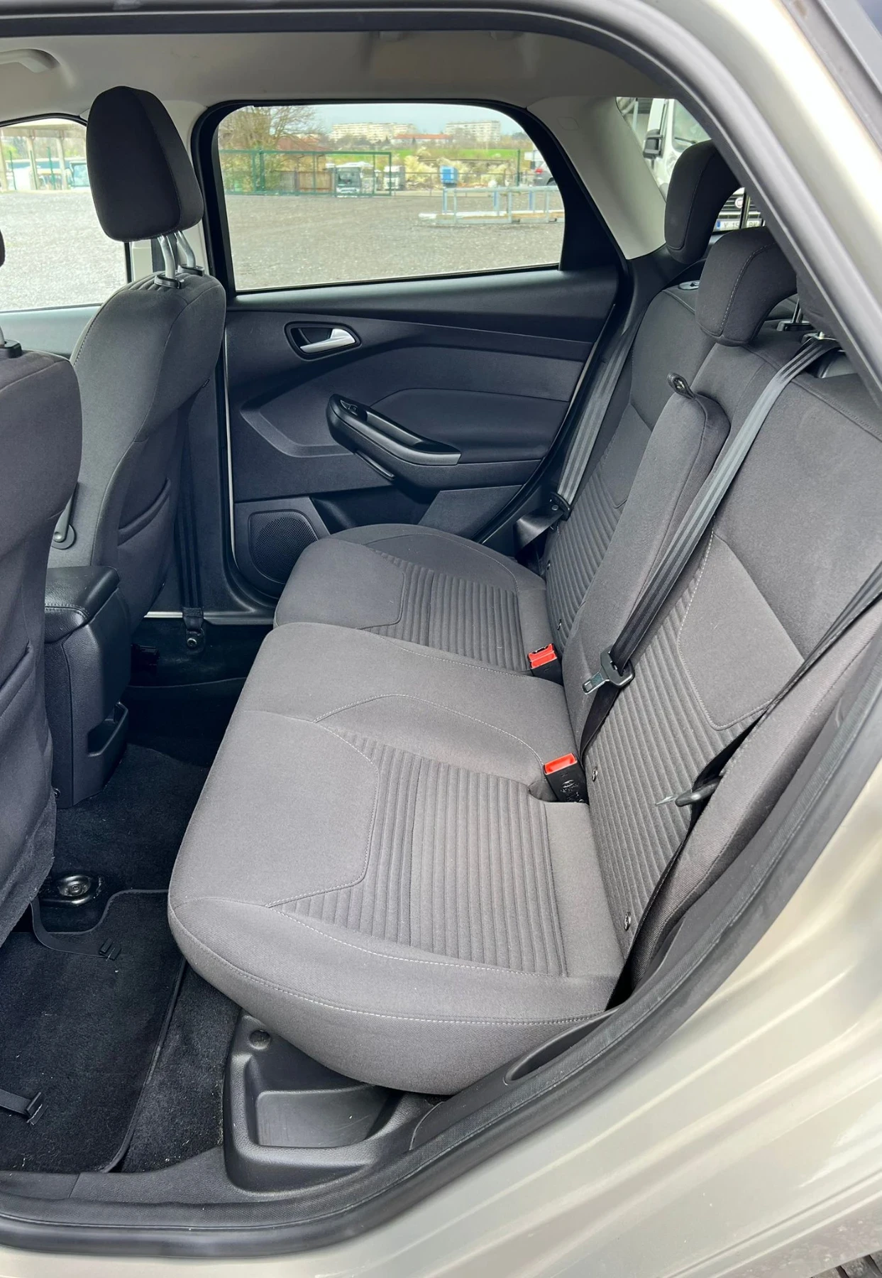 Ford Focus 1.5 SCDI/150 кс., снимка 9 - Автомобили и джипове - 54058222