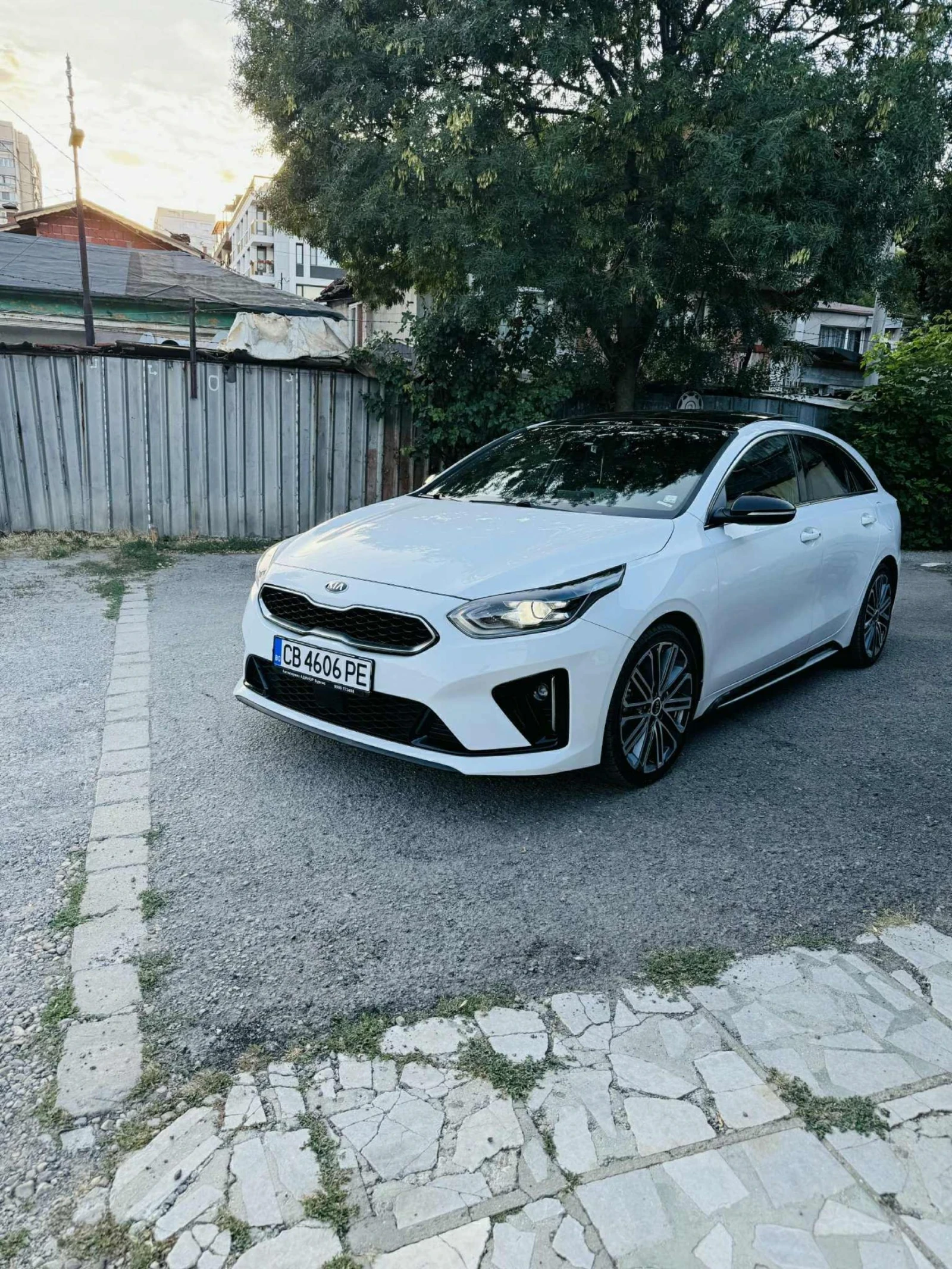 Kia Pro ceed Panorama-Gt_line , снимка 4 - Автомобили и джипове - 54129294